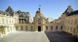 Cyberdéfense, ZTE et Huawei menacés d&rsquo;interdiction par le Sénat