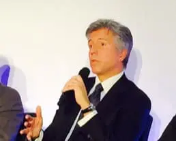 SAP fait chanter le coq