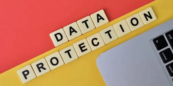 Protection des données financières en ligne : pourquoi utiliser des cartes prépayées ?