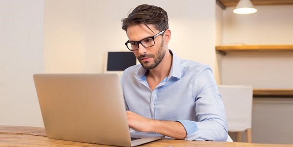 Cybersécurité, conformité, performance : les promesses de l’IA générative en entreprise Cybersécurité, conformité, performance : les promesses de l’IA générative en entreprise